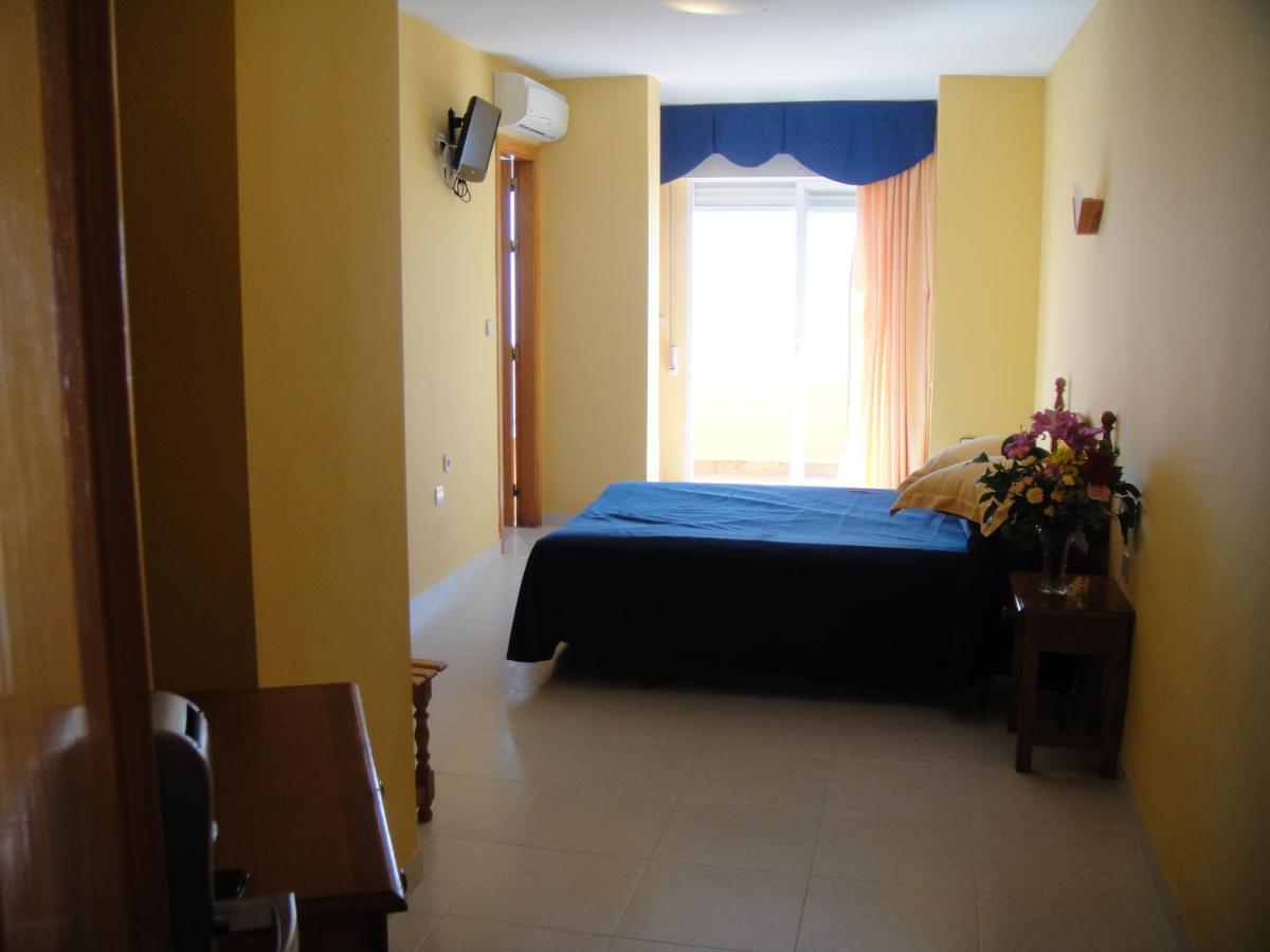 Hostal Costa Sol Castell de Ferro Eksteriør billede