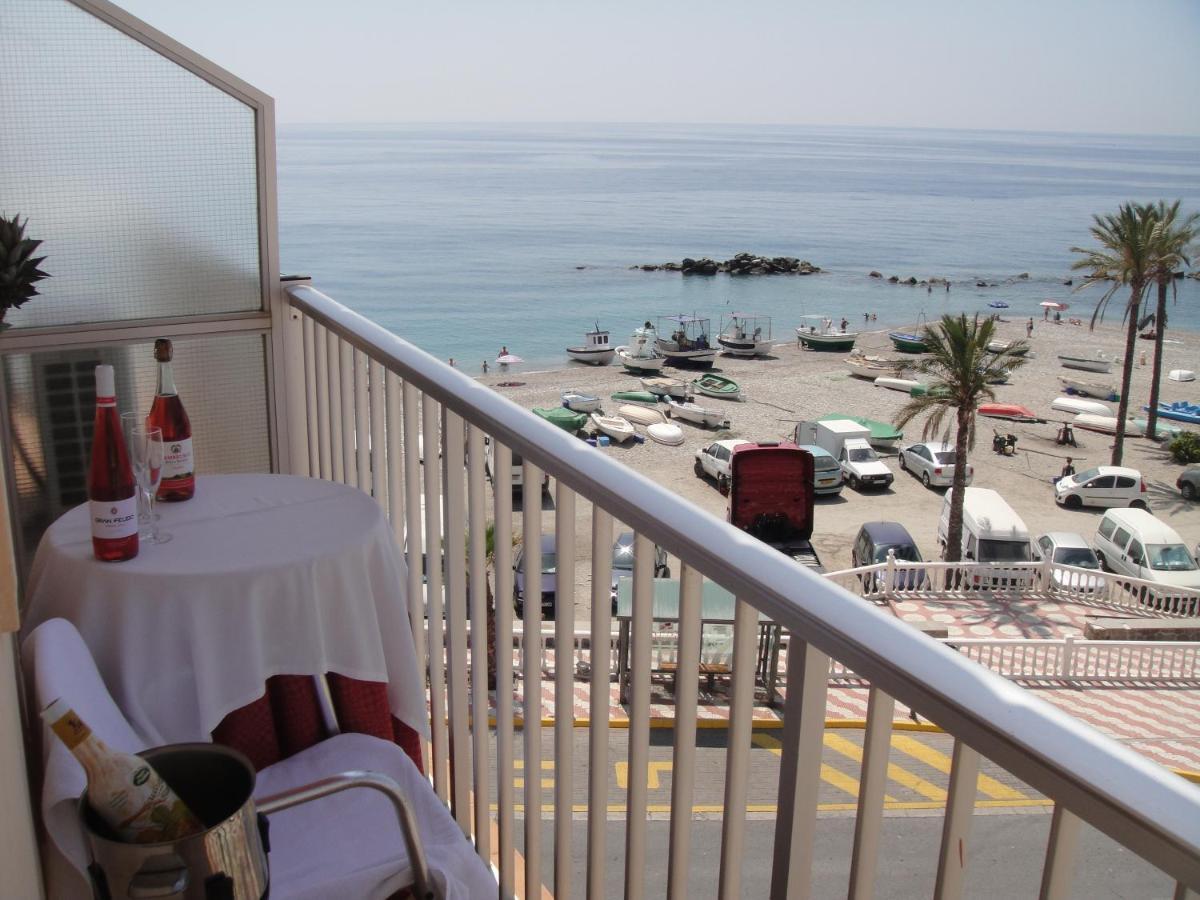 Hostal Costa Sol Castell de Ferro Eksteriør billede