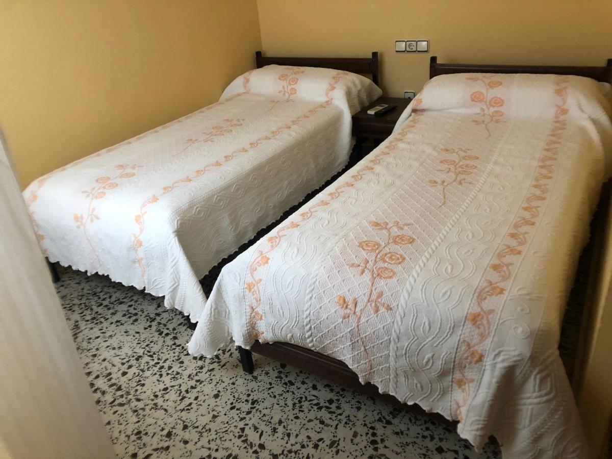 Hostal Costa Sol Castell de Ferro Eksteriør billede