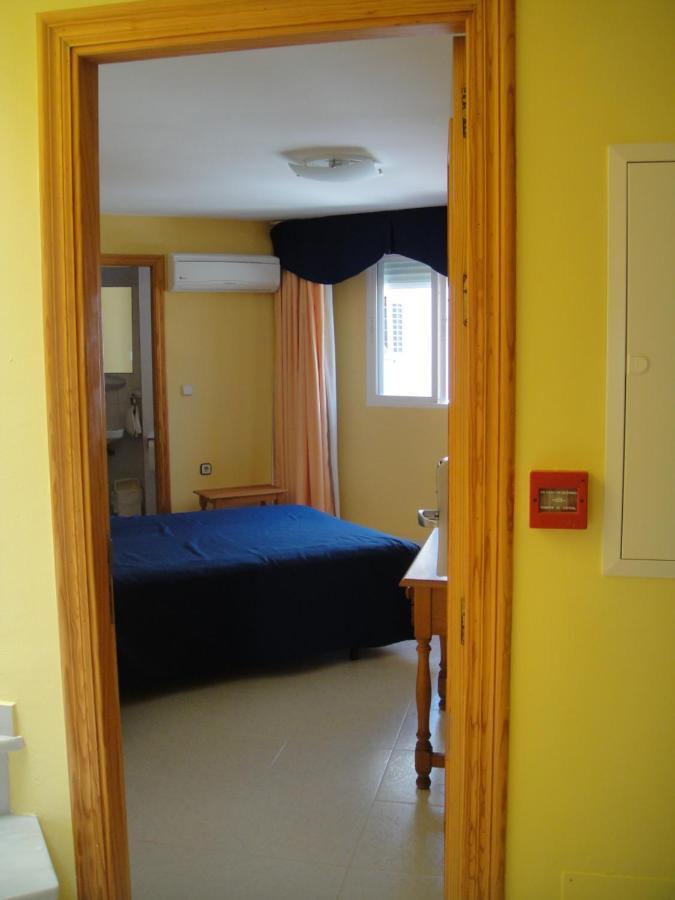 Hostal Costa Sol Castell de Ferro Eksteriør billede